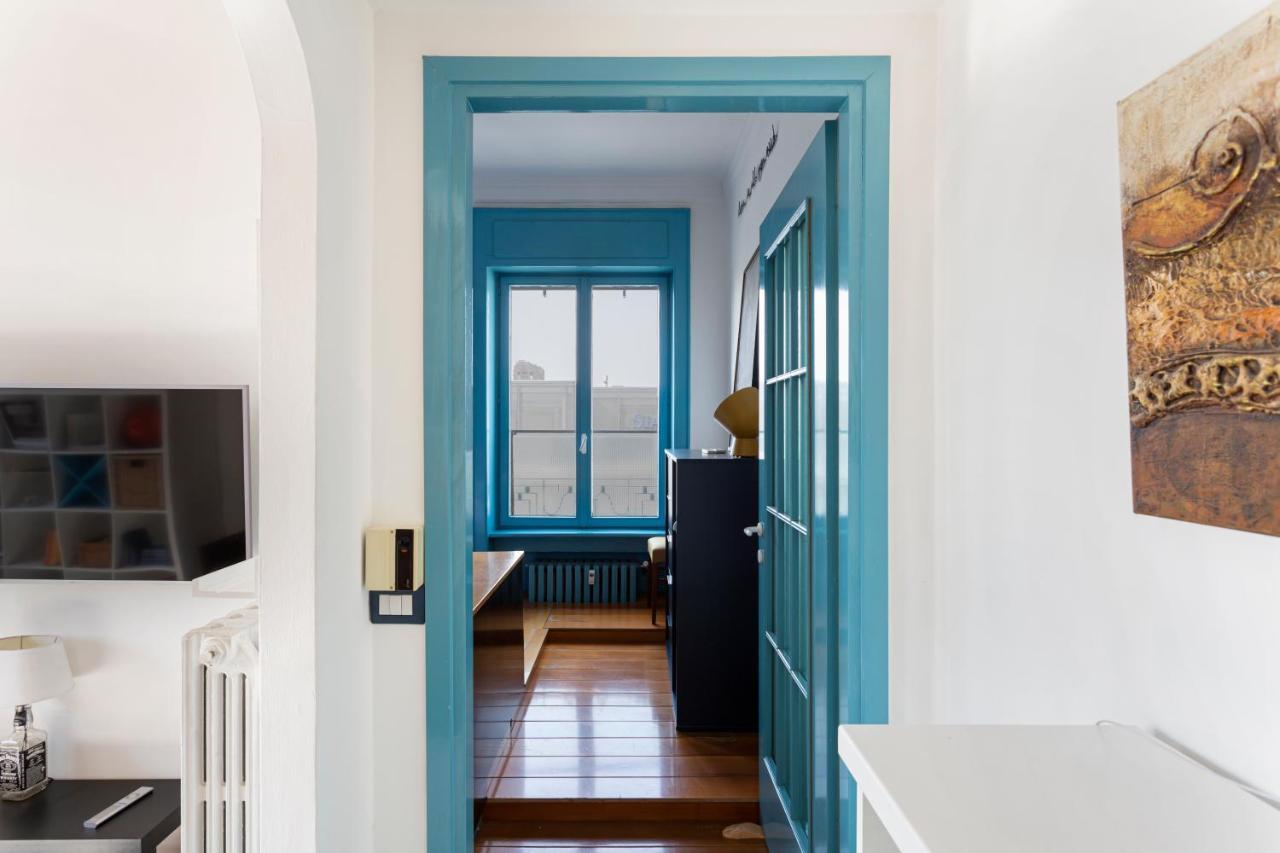 The Blue Nest With A View - 7Th Floor- Via Palestrina Apartment Милано Екстериор снимка
